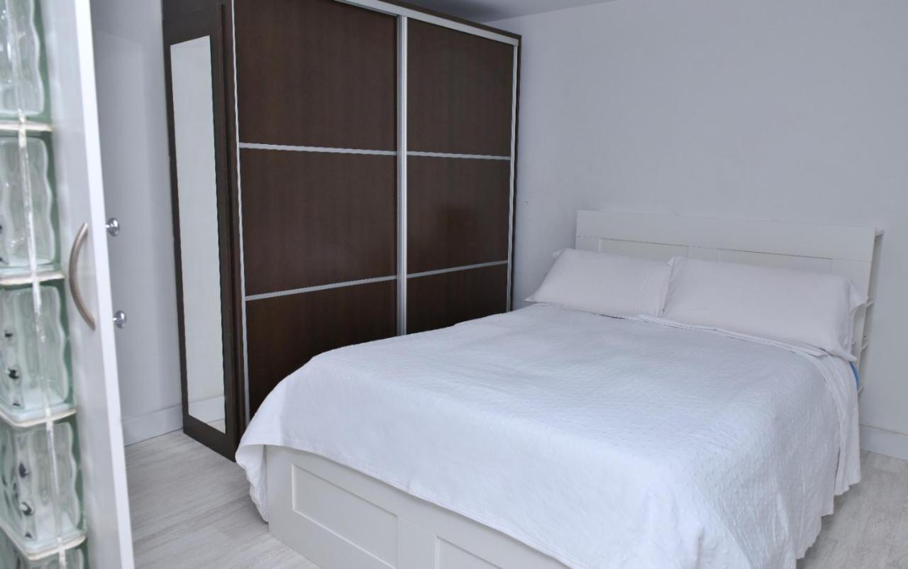 Departamentos C&G Apartment มาดริด ภายนอก รูปภาพ